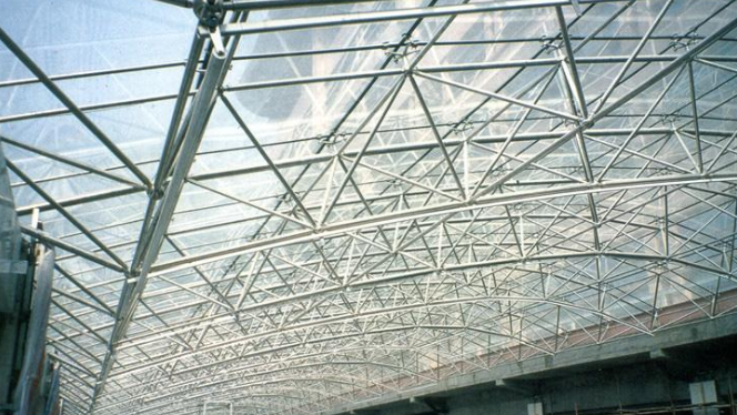 霸州网架公司的黑色压型钢板的吊装步履有哪些